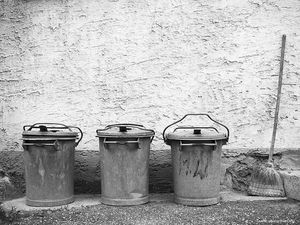 Restabfallsammlung anno dazumal – heute längst verboten. Restabfallsammlung anno dazumal – heute längst verboten.